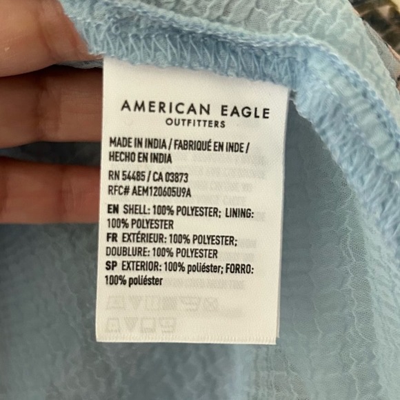 American eagle paisly floral fluttered sleeve blouse Womens size small - Picture 8 of 14